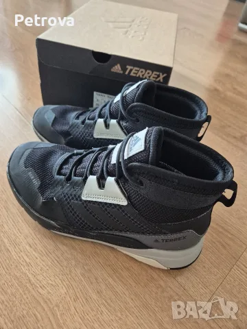 Детски обувки ADIDAS TERREX, снимка 2 - Детски боти и ботуши - 56081081