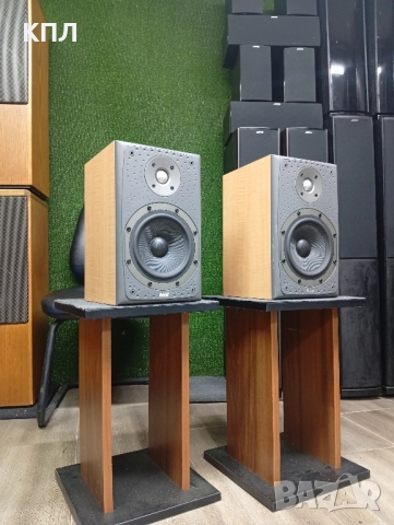 Букшелфи Bowers & Wilkins DM-303