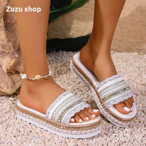 Дамски бели чехли, снимка 3 - Чехли - 50888245