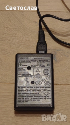 Зарядно за батерии Sony BC-CSD за десетки модели CyberShot фотоапарати , снимка 3 - Фотоапарати - 52313685