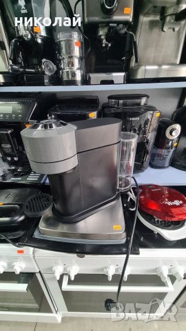 Кафемашина с капсули Delonghi- Nespresso , снимка 3 - Кафемашини - 40816408