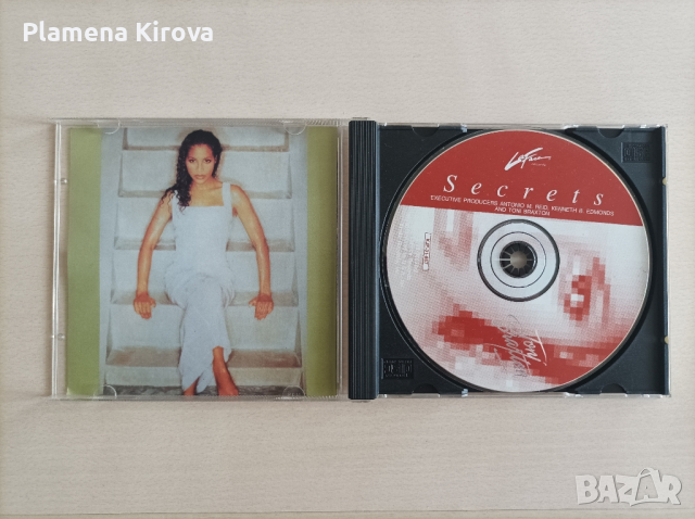 Музикален диск Tony Braxton - Secrets, снимка 3 - CD дискове - 44822811