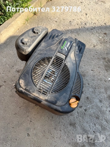 Двигател за тракторна косачка за части, снимка 2 - Градинска техника - 53850396