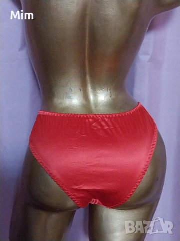  Резервирани М / L Сатенена червена бикина с дантела , снимка 3 - Бельо - 53039597