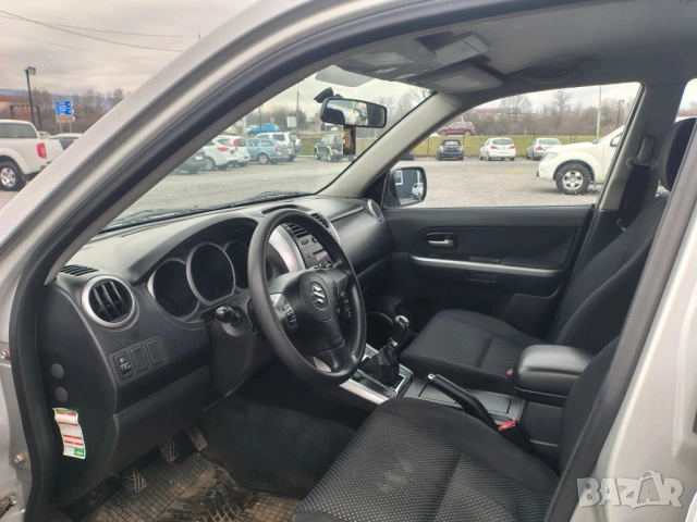 Suzuki Grand Vitara 2006, снимка 10 - Автомобили и джипове - 53825208