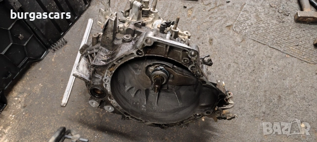 Ръчна скоростна кутия Mazda 6 2.0D GG 5 скорости, снимка 2 - Части - 53497701