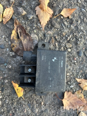 реле вентилатор BMW 7661503 перки E60 E70 E71 F10 F30