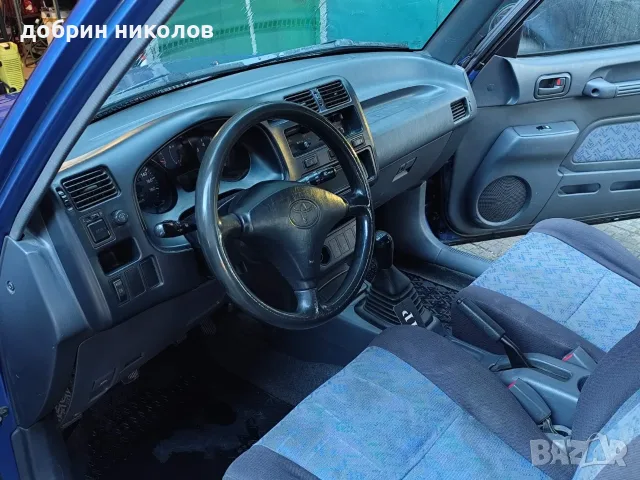 Продава се Toyota RAV4 , снимка 6 - Автомобили и джипове - 56010973