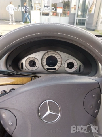 Mercedes-Benz E 280i  3.0 231к.с / W211 / LPG  / 4 matik  - цена  8 500лв или 4345,98 евро , моля БЕ, снимка 9 - Автомобили и джипове - 51894819