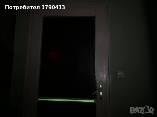 Светещо тиксо / фосфоресцираща лента 3м × 2см – свети в тъмното (ново), снимка 2 - Други - 53775702