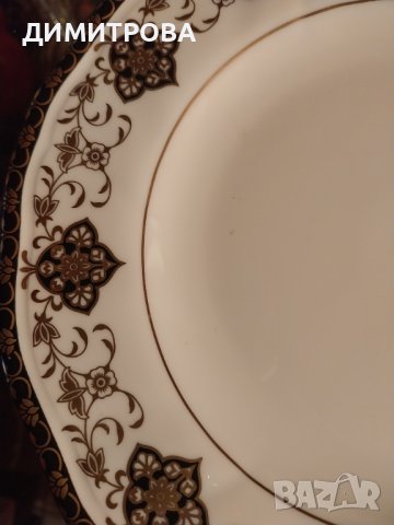  Английски костен порцелан  чиния Уеджуд Wedgwood Constantine, снимка 4 - Декорация за дома - 40645354