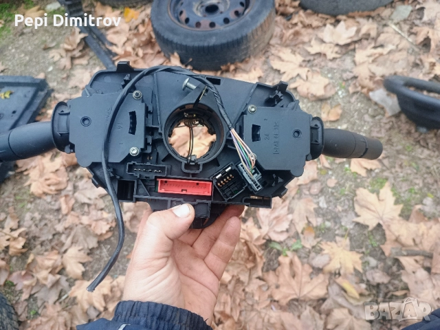 Лостчета светлини чистачки Renault Megane 2 61835909 Q / 618300120 / 8200213760, снимка 2 - Части - 52702130