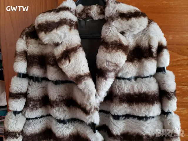 Чинчила - палто от естествен косъм, снимка 4 - Палта, манта - 48460753