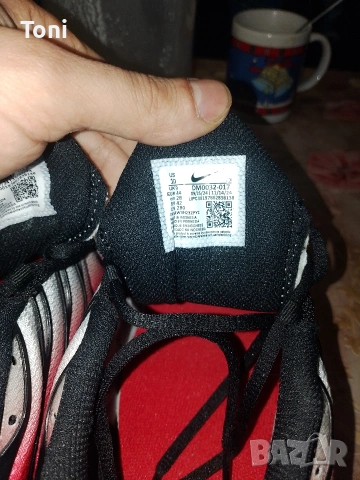 обувки Nike air max airmax plus black red 44 us10 uk9 28см-чисто нови!!!, снимка 3 - Маратонки - 53598377