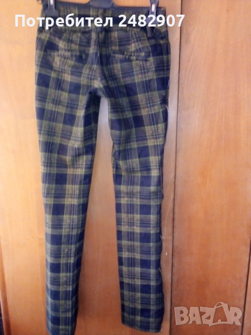 Дамски дънки с ципове, снимка 2 - Дънки - 36231716