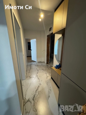 Тристаен апартамент, снимка 2 - Апартаменти - 52209041