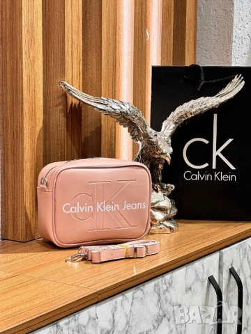 чанти Calvin Klein jeans , снимка 4 - Чанти - 51395877