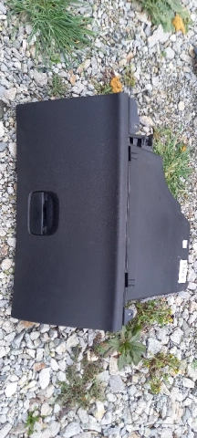 Жабка за Peugeot 308, снимка 3 - Части - 53660122