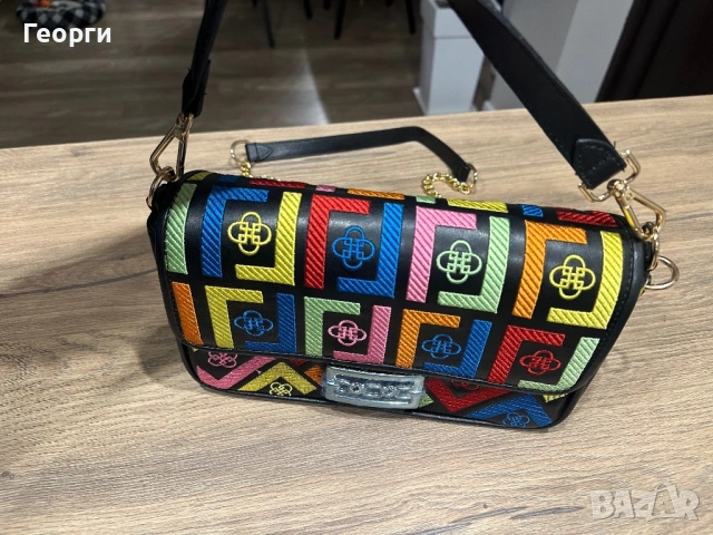 Чанта шарена, снимка 2 - Чанти - 53803348