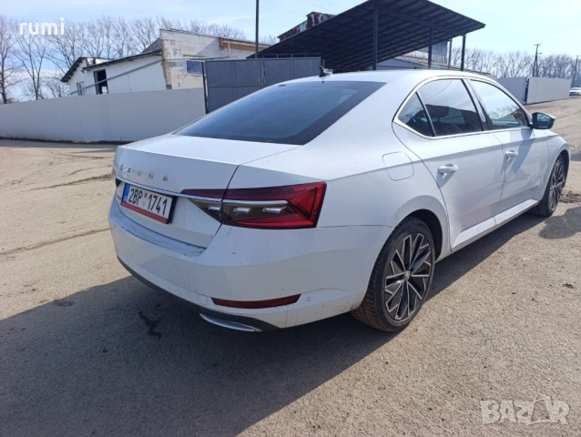Skoda SUPERB  Lauren & Klemens, снимка 6 - Автомобили и джипове - 53652080
