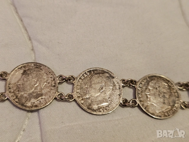 Стара сребърна гривна с монети 1913 г С Фердинанд 1 запазете спомен от Българския Лев и История., снимка 7 - Гривни - 53830702