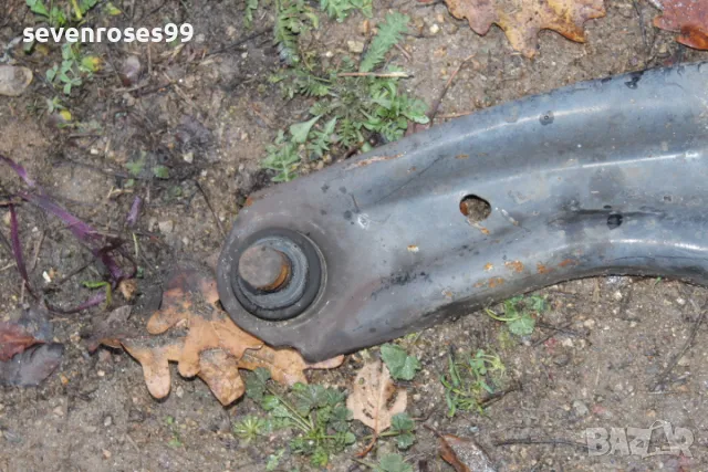 Носач преден ляв Форд Фиеста 6 2011 1.4tdci 68hp Ford Fiesta 6, снимка 4 - Части - 48315359