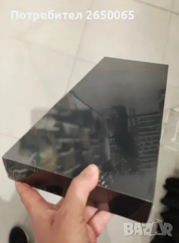 Нови стенни MDF етажерки в черно и бяло! 42/21/4,5 см , снимка 2 - Етажерки - 50175724