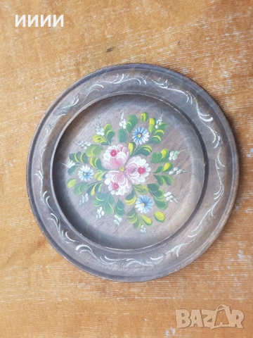 Картина в чиния, снимка 2 - Антикварни и старинни предмети - 53396752