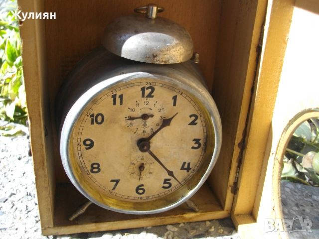 КОЛЕКЦИОНЕРСКИ СТАР БУДИЛНИК GUSTAV BECKER + КУТИЯ, снимка 2 - Антикварни и старинни предмети - 53744397