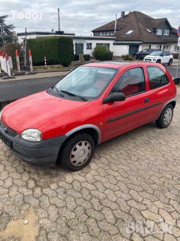 Opel Corsa B на части 