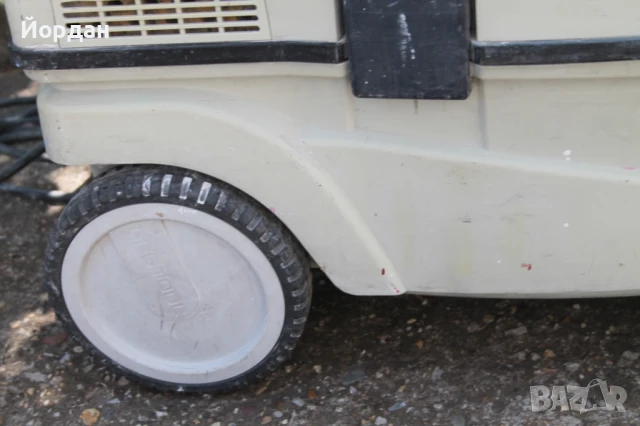 Прахосмукачка ''Festool CTL 26 E'', снимка 3 - Индустриална техника - 51170847