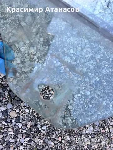 Странично стъкло предно ляво за Мерцедес CLS. W219. 2007г, снимка 3 - Части - 49415804