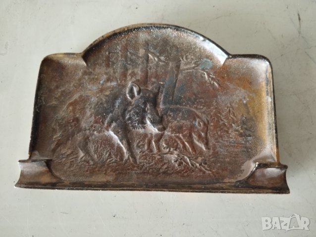 месингов пепелник