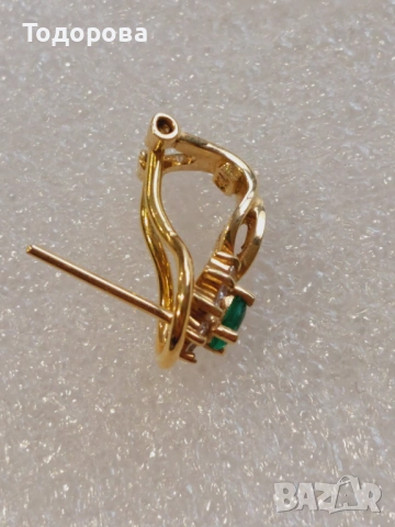 Затни 18каратови обеци с инкрустирани изумруди, снимка 4 - Обеци - 53395763