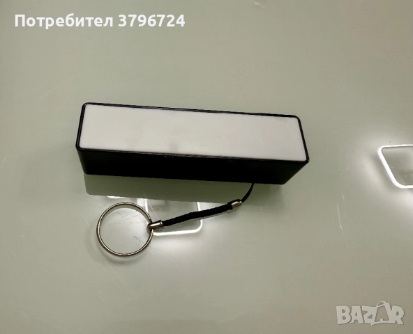 Преносима батерия 2000ah , снимка 2 - Резервни части за телефони - 52102019