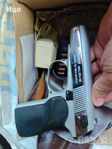 Много запазен пистолет Макаров произведен от арсенал с 60 патрона, снимка 7 - Други инструменти - 51570572