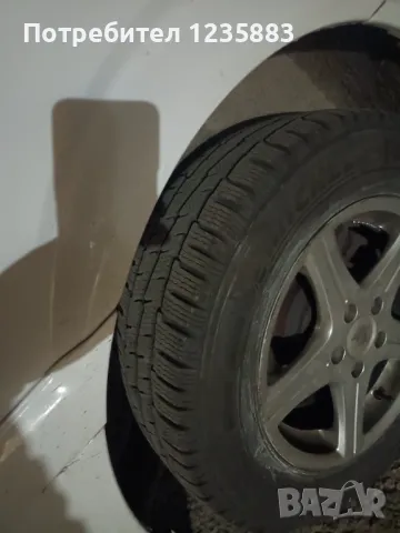 Зимни бусови гуми Michelin , снимка 2 - Гуми и джанти - 48248027