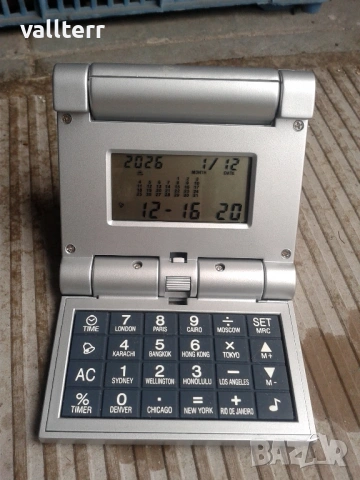 фотоапарати,обектив хелиос,поялник,гергив и табла,календар часовник, снимка 16 - Други стоки за дома - 53305837