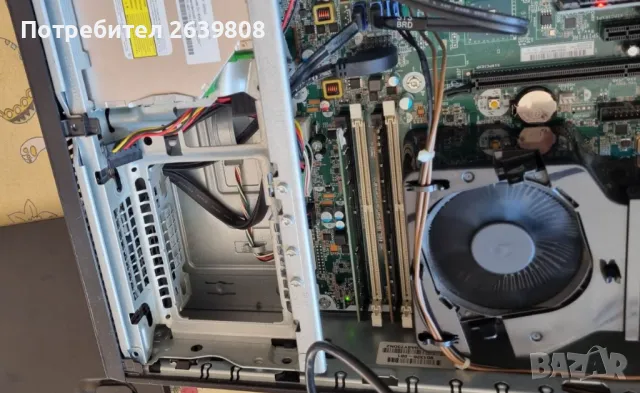 HP 800 G2 Компютър настолен/G4400/8гб рам/nvme256/500гб ХДД/перфектен, снимка 2 - Работни компютри - 48559531