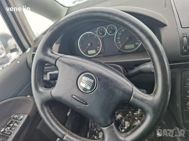 Сеат Алхамбра 1.9 116к.с 6 скорости На Части, снимка 5 - Автомобили и джипове - 53572751