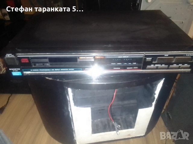 CD player SANYO