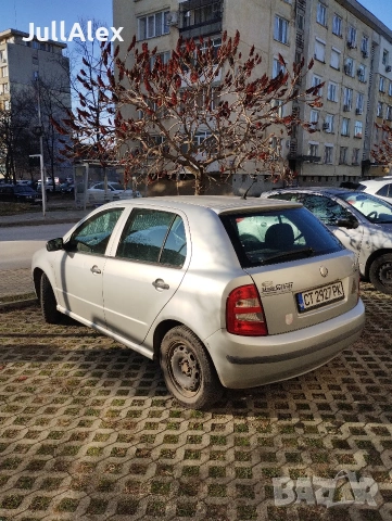 Шкода Фабия , снимка 2 - Автомобили и джипове - 53709194