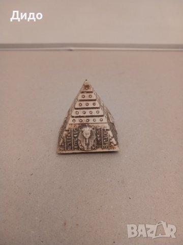 Стар автентичен сувенир от Египет пирамида, снимка 1 - Колекции - 42518351