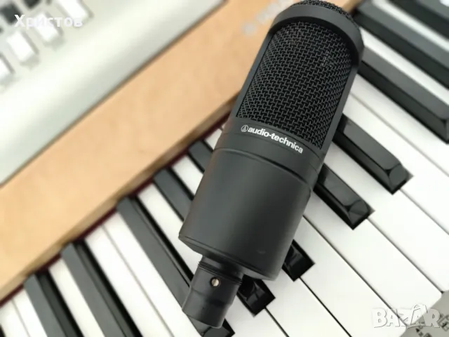 Студиен микрофон AT