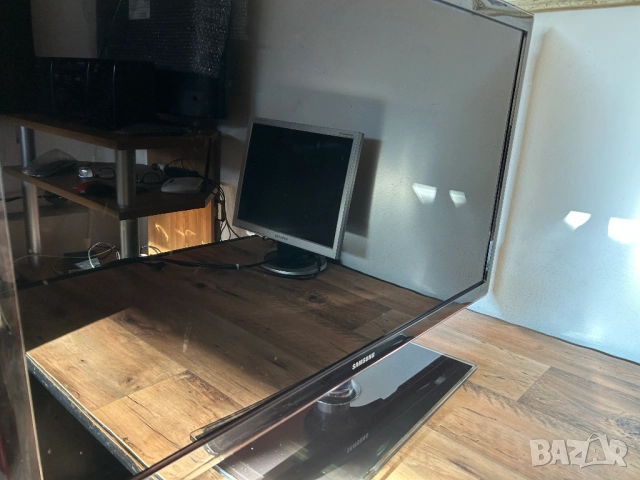 LED телевизор Samsung UE40D5700 за ремонт или за части, снимка 9 - Телевизори - 52944382