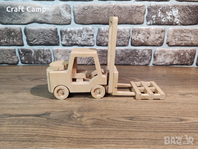 Дървен модел на Мотокар / Електрокар / Товарач – Craft Camp, снимка 3 - Коли, камиони, мотори, писти - 52738575