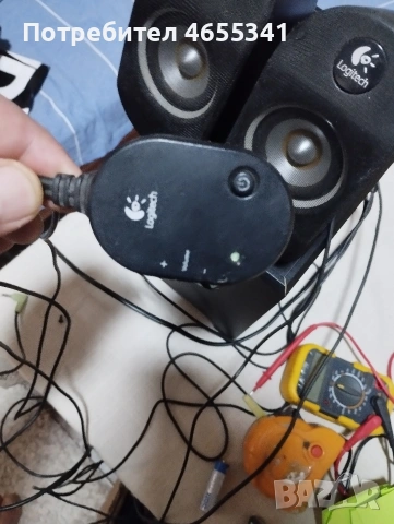 тонколони за компютър или за слушане на качествена музика Logitech два комплекта.