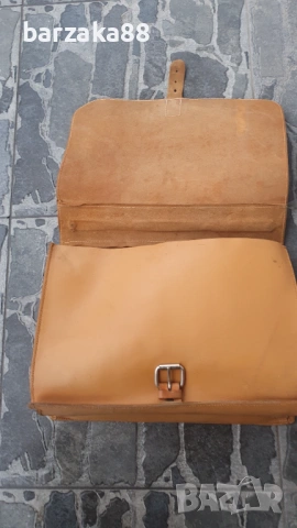 Стара кожена чанта, снимка 6 - Чанти - 53375840