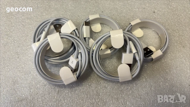 Apple оригиннални кабели USB към USB-C (1.5m), снимка 2 - USB кабели - 50733169