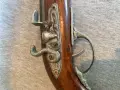 Декоративен пистолет с орнаменти 1868, снимка 2